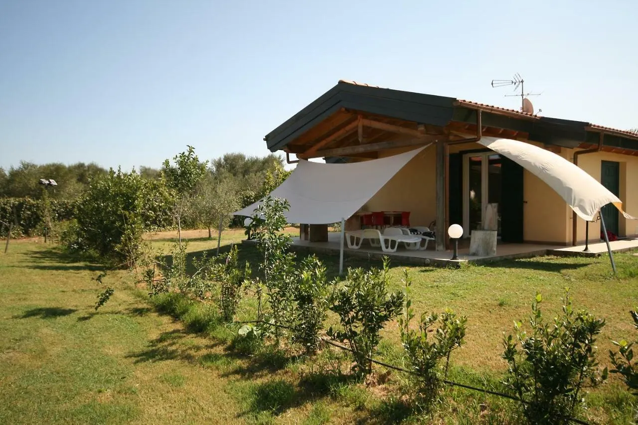 Tatil Evi Due Casette Con Piscina Castagneto Carducci İtalya