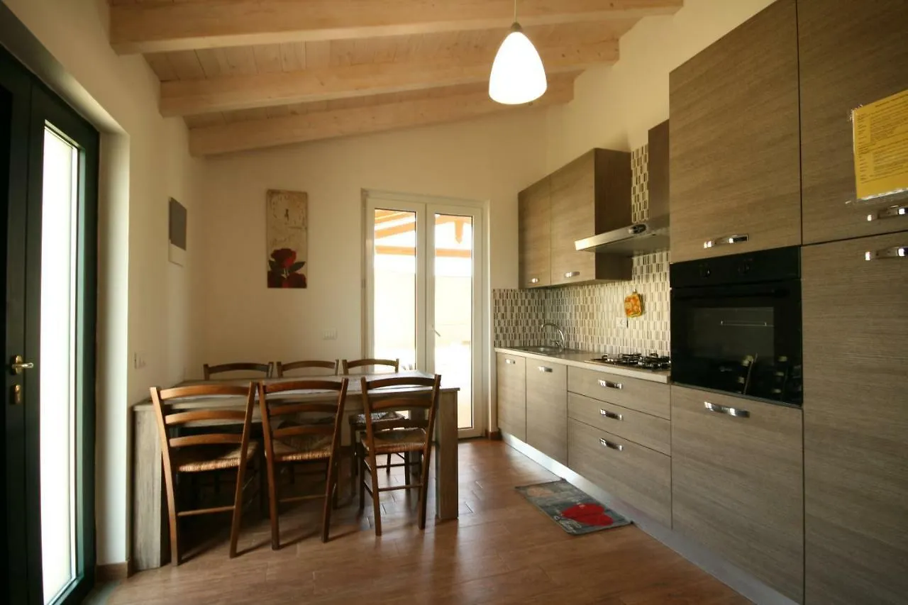 Tatil Evi Due Casette Con Piscina Castagneto Carducci